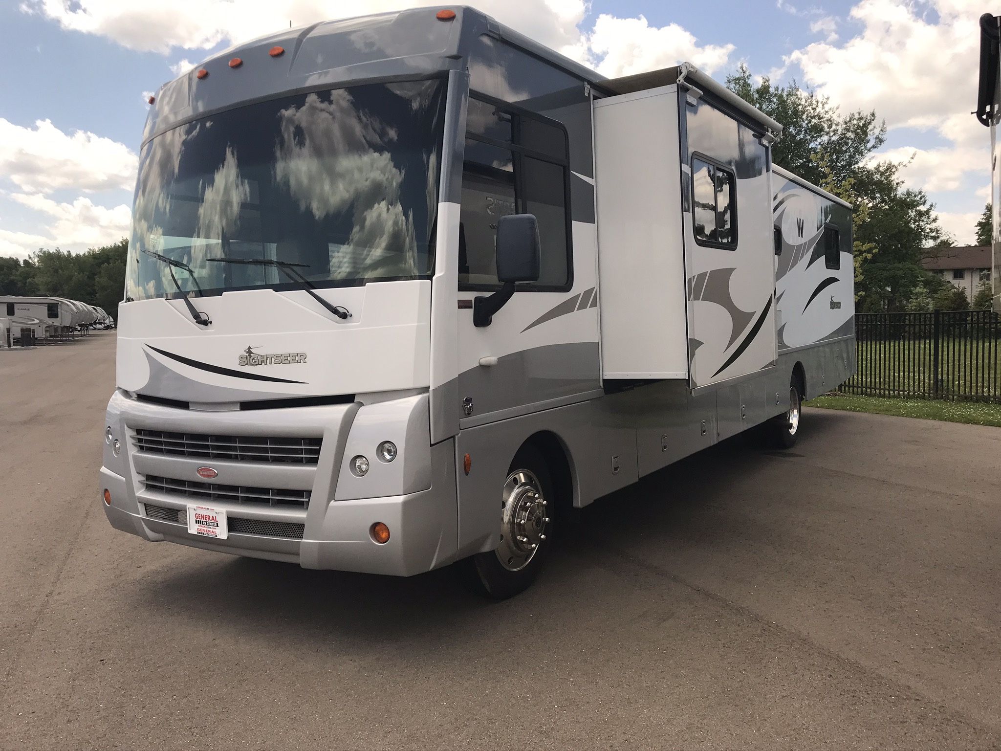 2010 Winnebago Sunseeker
