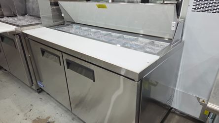 Sandwich prep Table