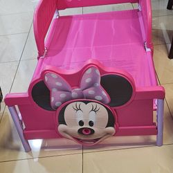 Cama Infantil De Mini De Niña Rosada MARCA DELTA.