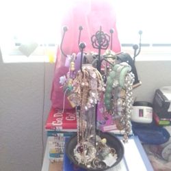 Tons Of Jewelry 