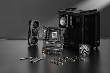 the best competitive gaming PC 4090 everything has its original box