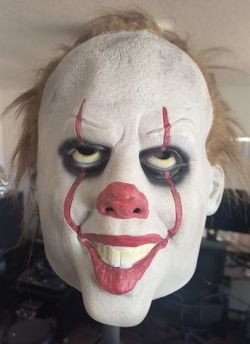 Pennywise IT Movie Rubber Halloween Mask For Sale- Like New!!!