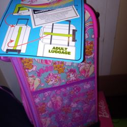 JoJo Luggage With Bows Inside Never Been Used