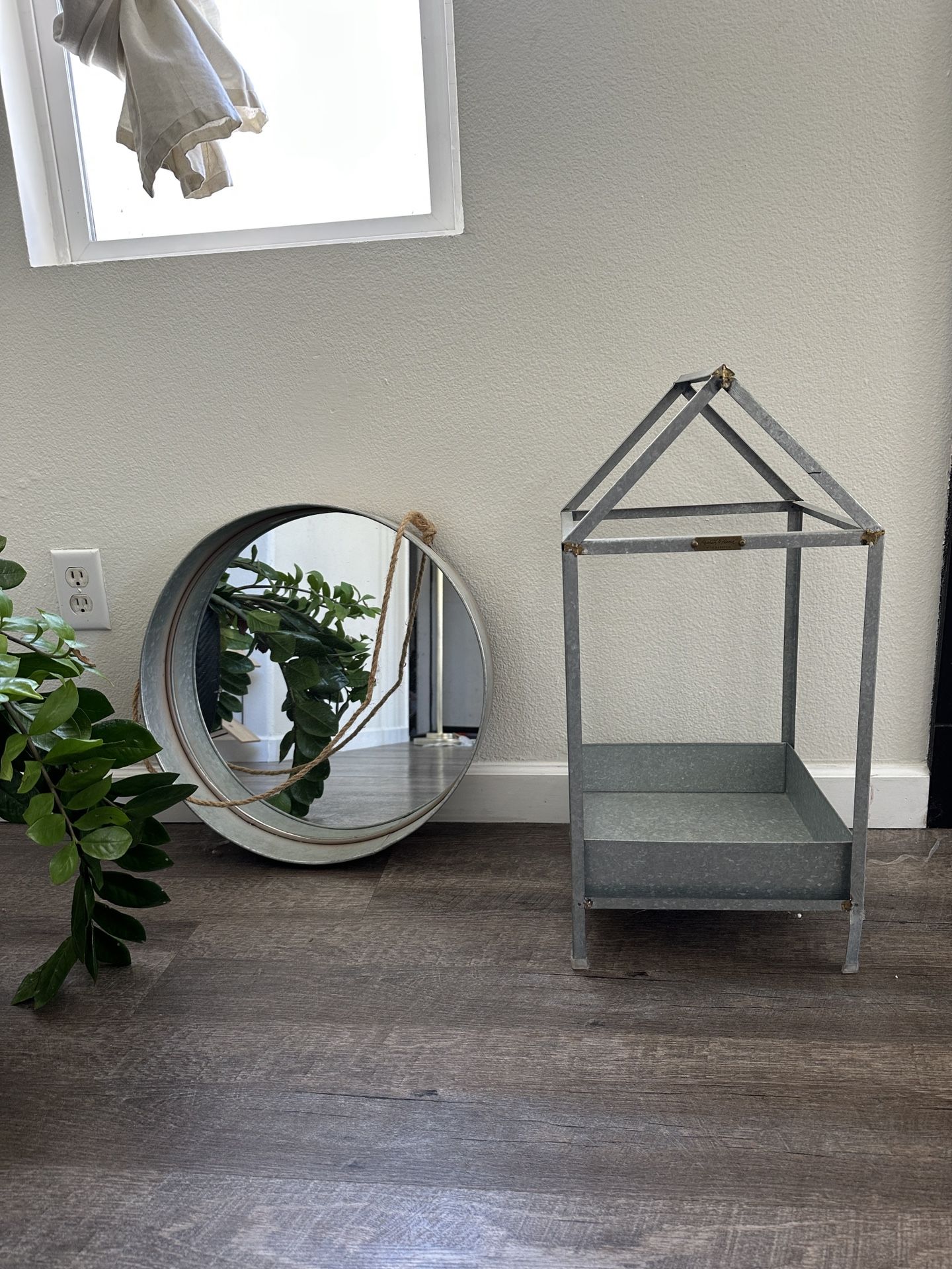 Metal Decor