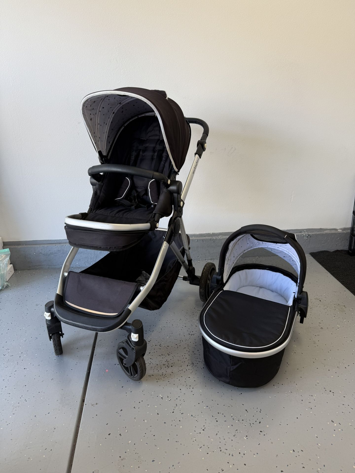 Mockingbird Single To Double Stroller With Bassinet