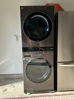 LG Front Load Washer Dryer Wash Tower Gas Stackable