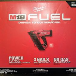 Milwaukee M18 Fuel 30 Degree Framing Nailer 