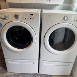 Frigidaire Affinity Wash & Dryer Set 
