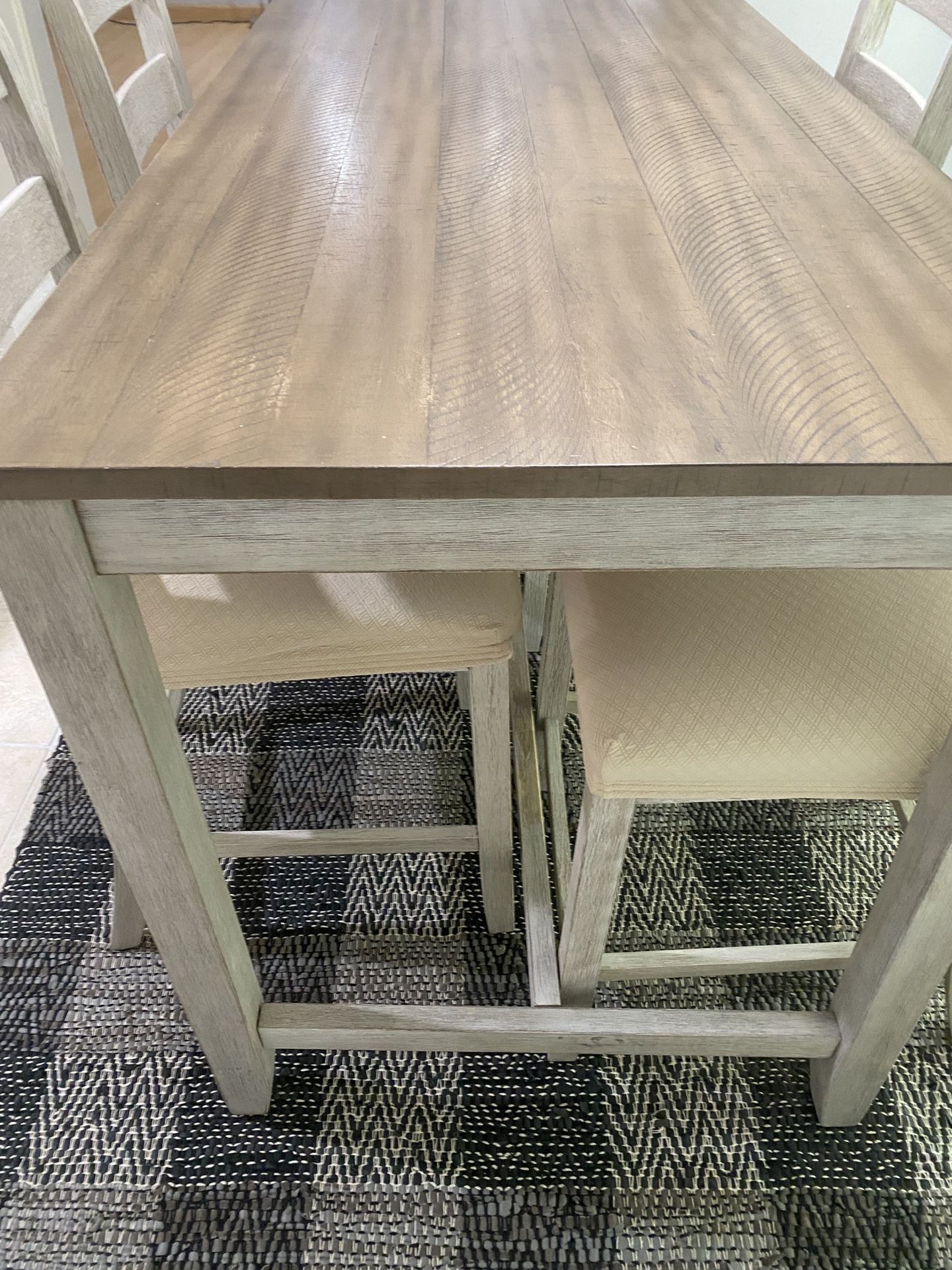 Ashley Skempton Dining Table And 4 Bar Stools