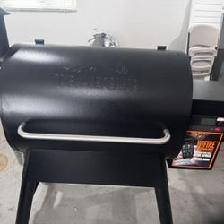 Traeger Pro 780 wifi pellet grill