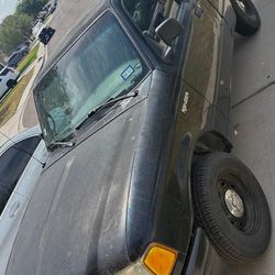 2005 2D Ford Ranger Pickup