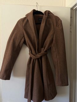 Women’s brown coat with hood