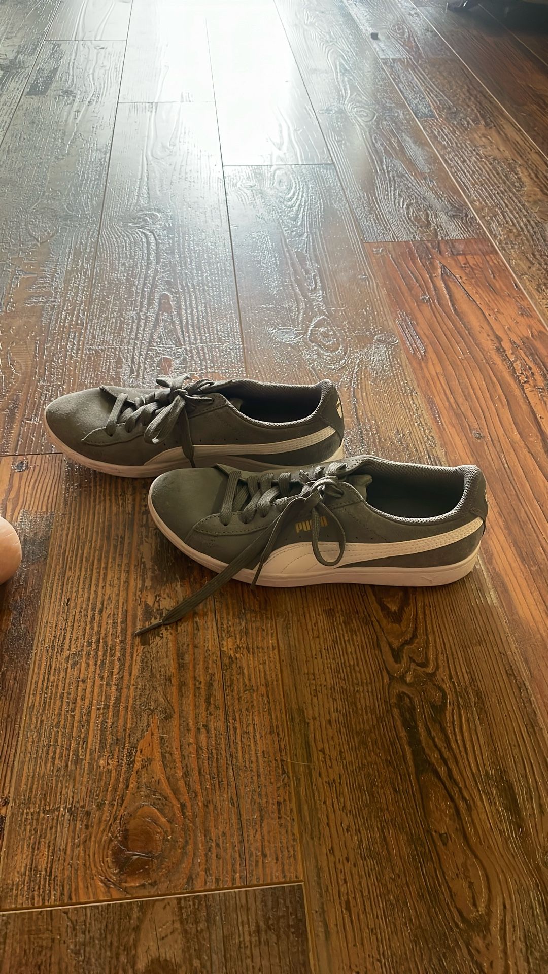 Puma Soft foam Size US Women’s 7