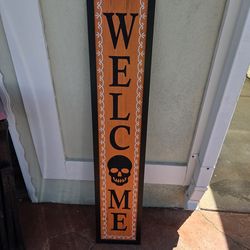 Halloween spooky welcome sign