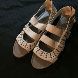 GROOVE ladies shoes-real leather-( size us 9 )