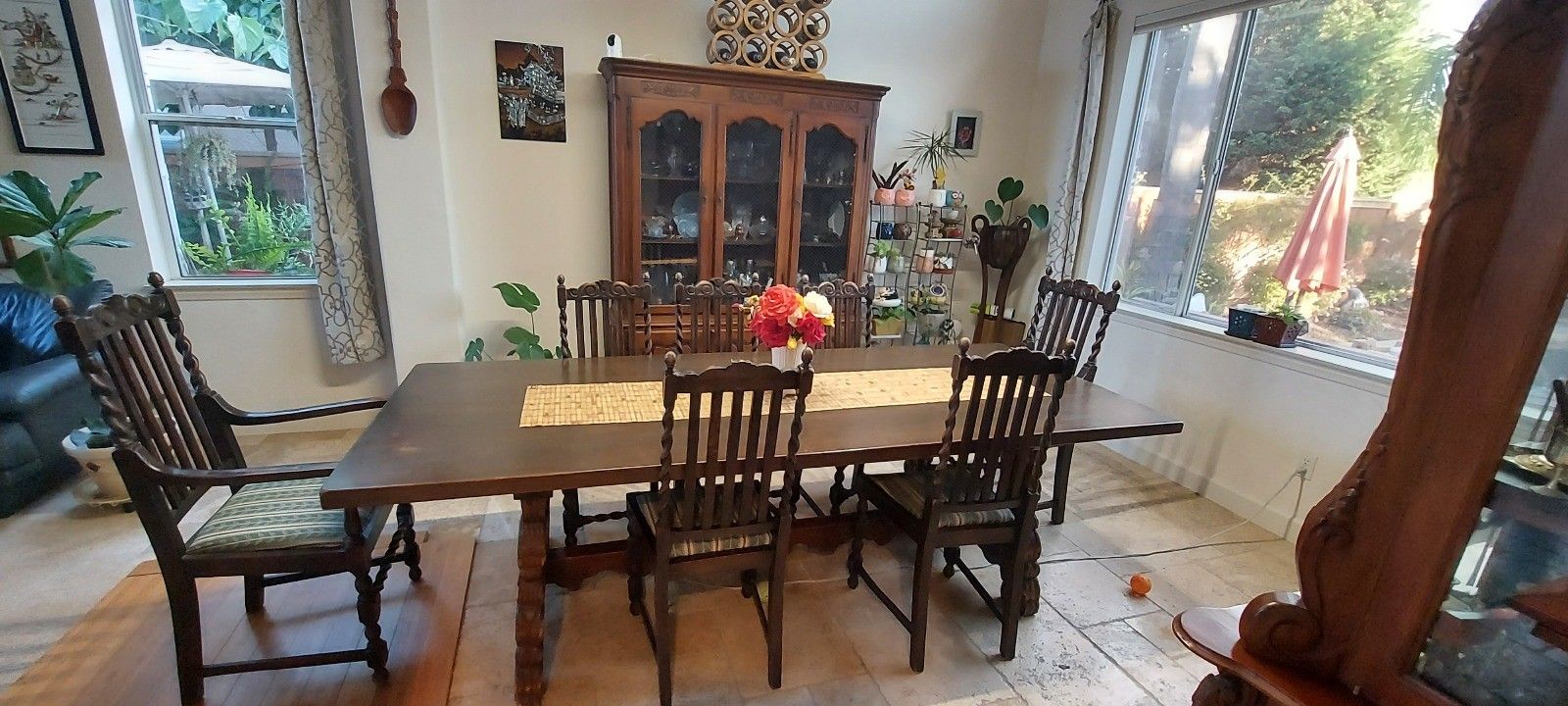 Solid Wood Dining Room table with chairs