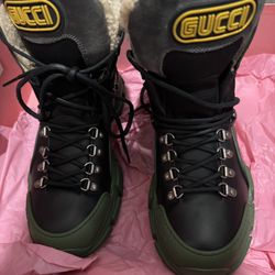 Gucci Size 8 $450.00 Now Reduce $375.00 