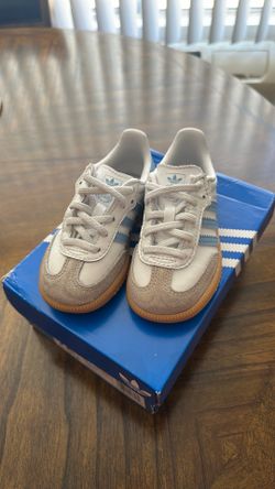 Tenis SAMBA  para ninos size 7k  $15.00