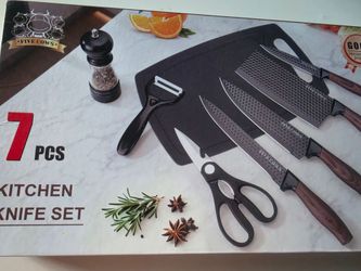 New 7 pcs kitchen knives set