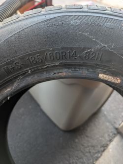 ⭐️Used Tire- 185/60R14 -$20