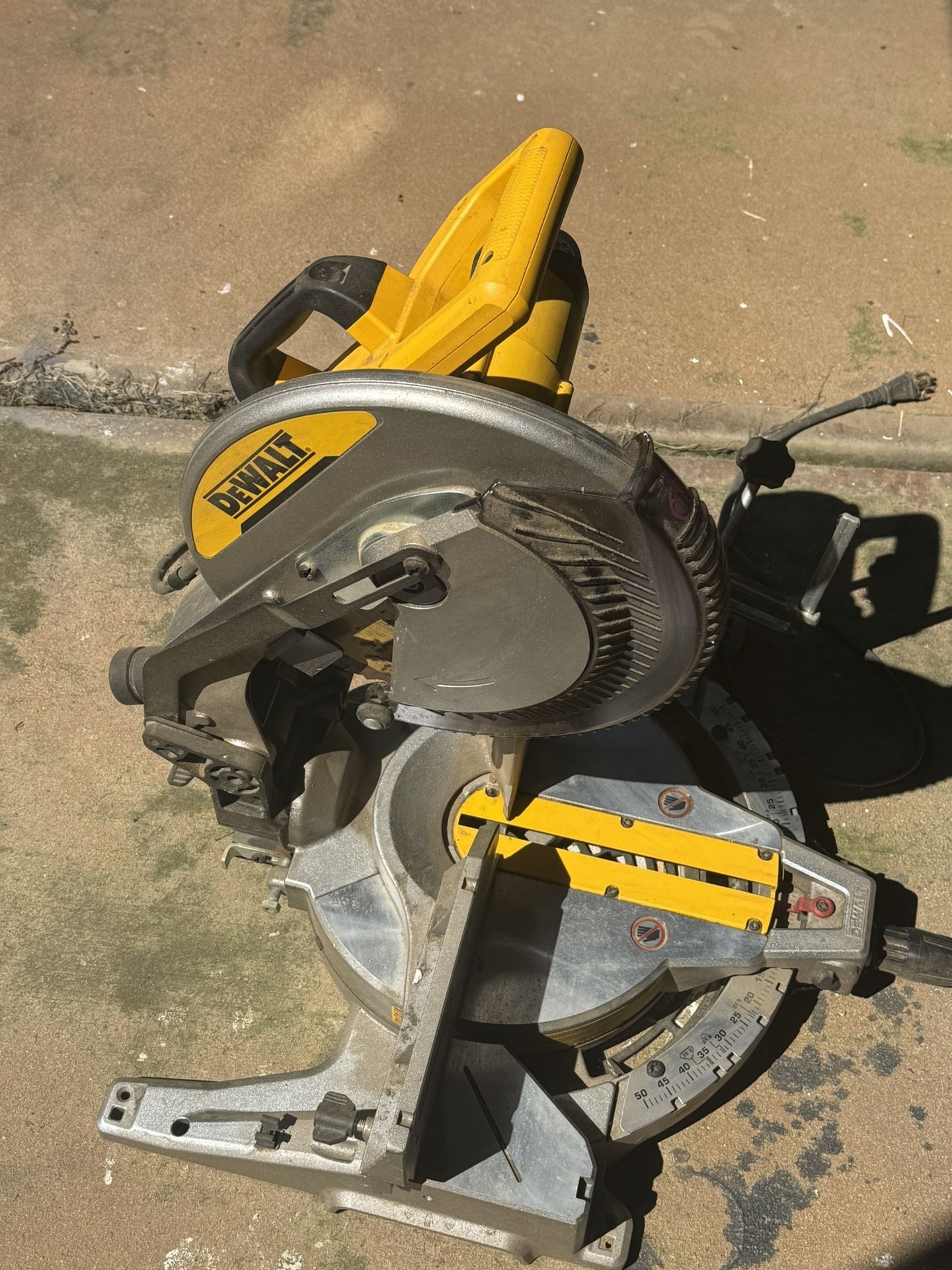 Used DeWalt DWS715 12" Miter Saw