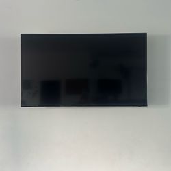 Insignia 55” 4K Smart LED TV (9 Total TVs For Sale ) 