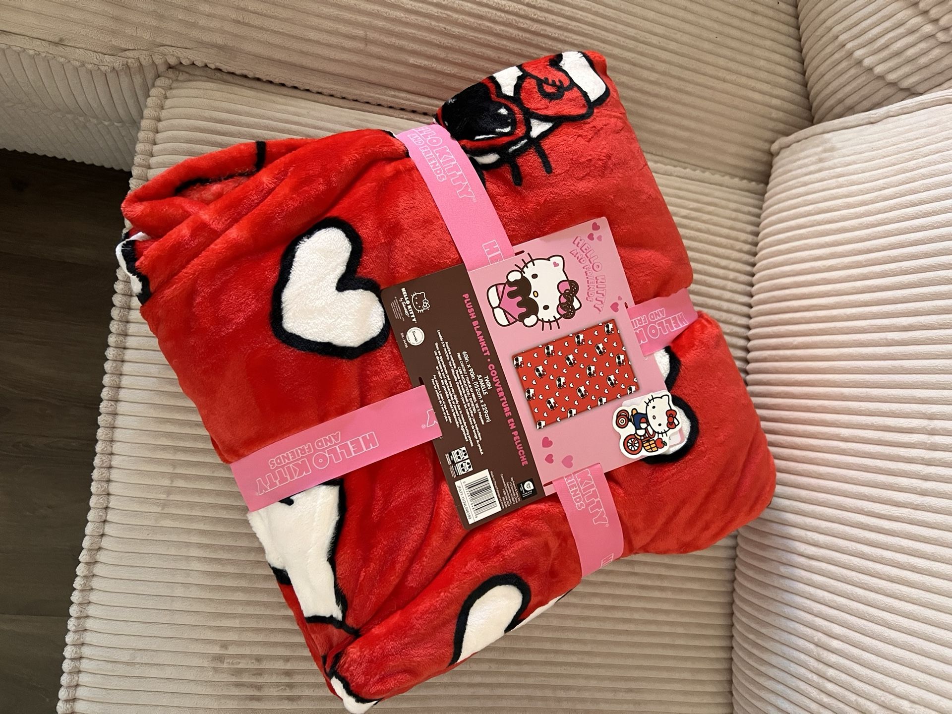 Hello Kitty Blanket 