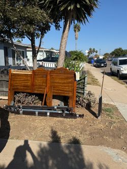 FREE in IB! King sized headboard and bed frames.