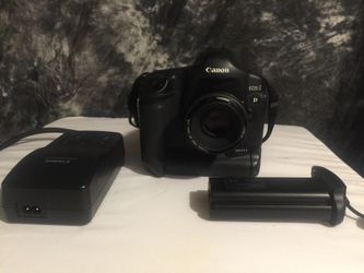 Canon EOS 1D Mark II N 8.2 MP Digital SLR Professional