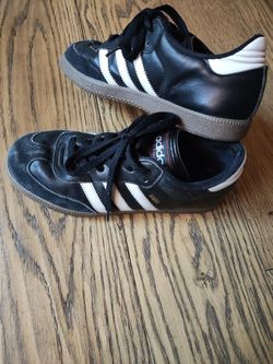 Adidas Sambas