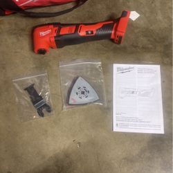 Milwaukee M18 Multi Tool