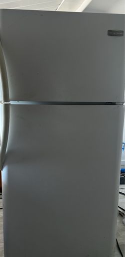 Frigidaire Refrigerator