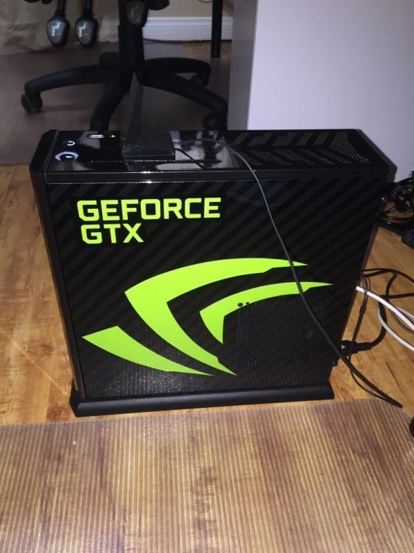 Falcon northwest tiki gaming pc
