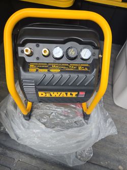 DEWALT COMPRESSOR PERFORMANCE 200PSI/1,379KPA (200LB/PO2)3.0SCFM 71.5DBA 2.5GAL 9.4LITERS PRICE IS FIRM