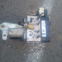 2009 TOYIRA PRIUS ABS Tested Good