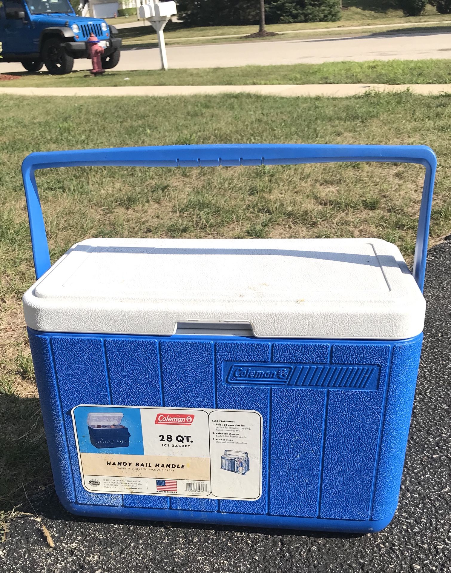 Coleman 28 QT. COOLER with Handle EXCELLENT, CLEAN CONDITION! Boat, Picnic, Beach, Six Flags