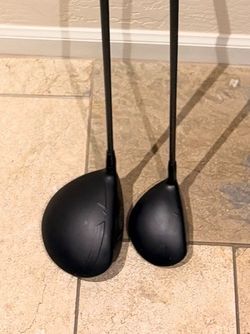 Callaway XR Driver and 4 wood, both with regular flex graphite shaft sold as set