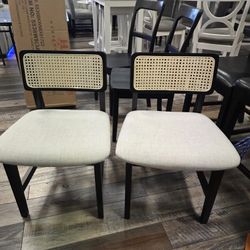 Chairs - Strong, Sturdy And Stylish 
