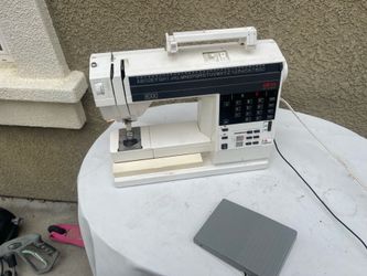 elna 8000 Diva computerized sewing