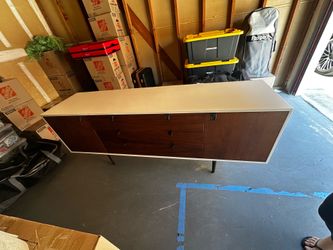 Article buffetside board 71” in white