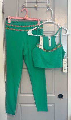 Women’s Activewear Set of 2 . 🍁