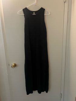 Black Sleeveless Knit Maxi Dress