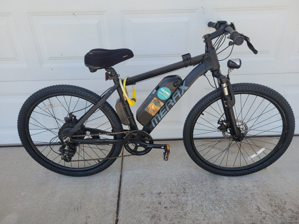 merax electric bicycle Merax 26” Electric Mountain / Road Bicycle - 350W Electric Bike with  36V/8.8AH Removable Lithium-Ion Battery, Shimano 7 Speed Shifter (Black)  for Sale in San Diego, CA