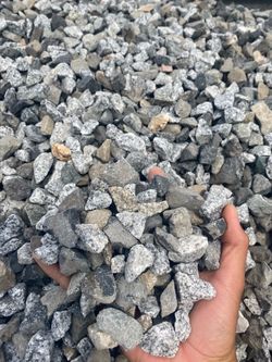 3/4 crushed rock (GRAVEL)