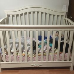 White Crib