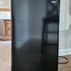 Haier 3.3 Black Fridge