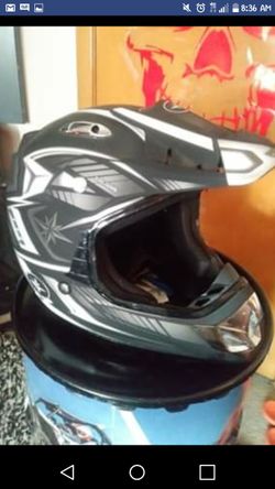 Polaris helmet