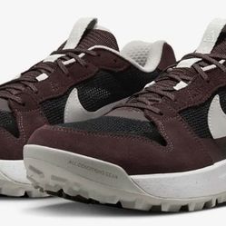 Nike ACG Lowcate Hiking Shoes.