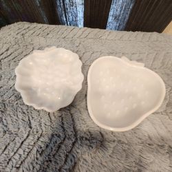 Collectible 1950's Milk Glass 2 Candy/relish Dishes