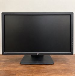HP DreamColor Z27x 27” Professional QHD Monitor